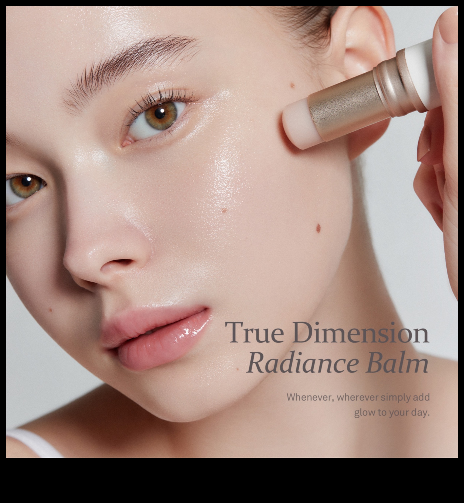 Διοχετεύστε την εσωτερική σας λάμψη με Casual Radiance 2 Casual Radiance: Αβίαστα και κομψά ρούχα για λάμψη