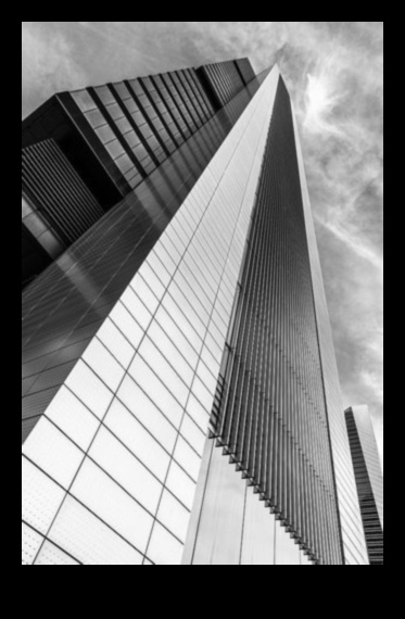 Dynamic Diagonals: Mastering Visual Impact με Αρχιτεκτονικά Στυλ Φωτογραφίας